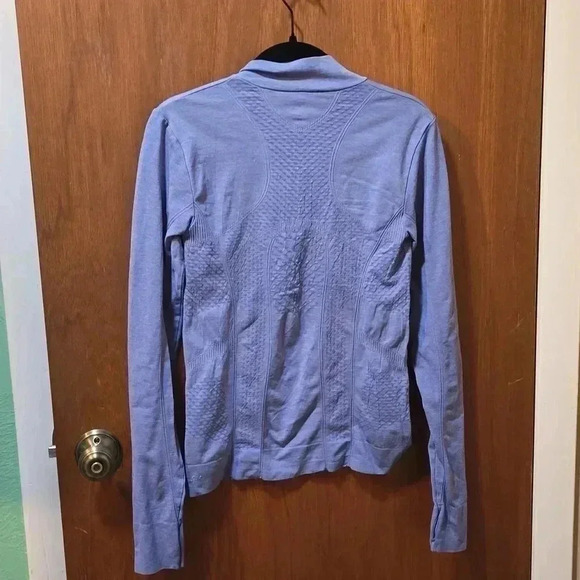 Moving Comfort Blue Long sleeve top S - Picture 4 of 4